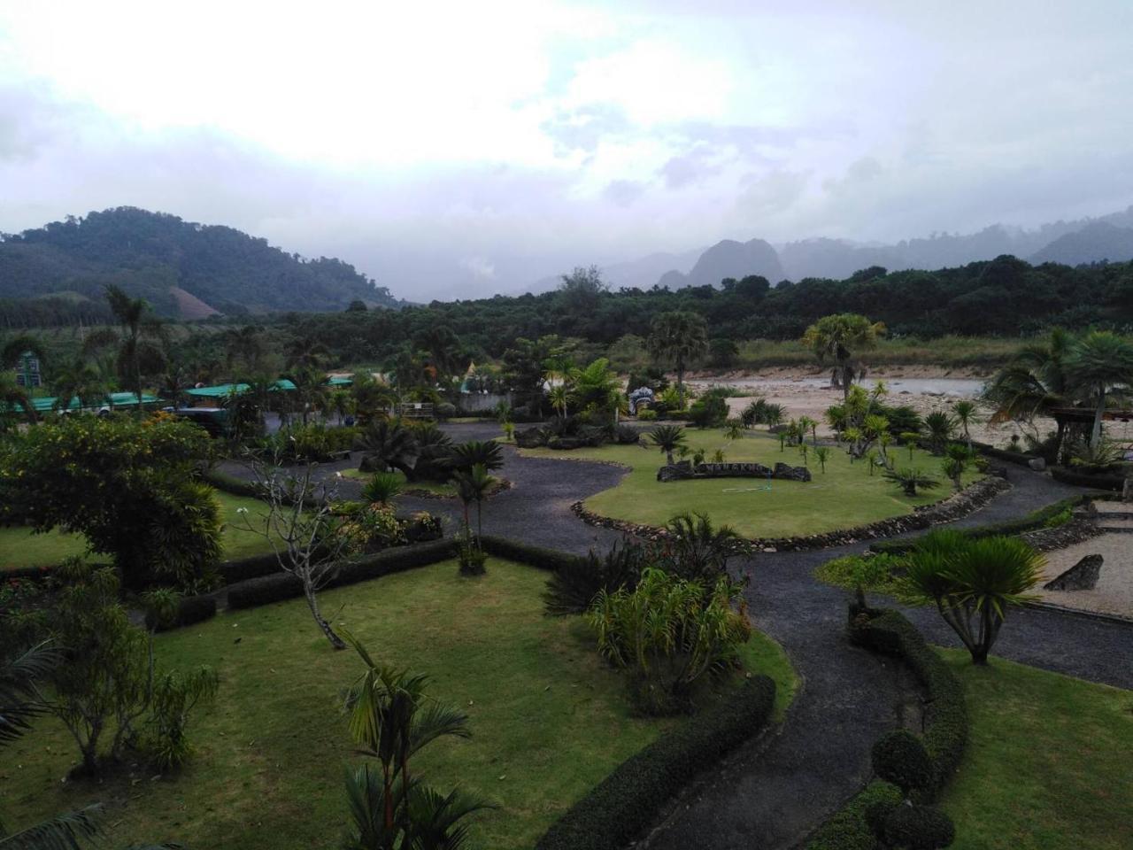 Chang Bed And Bar Hostel (Adults Only) Surat Thani Dış mekan fotoğraf